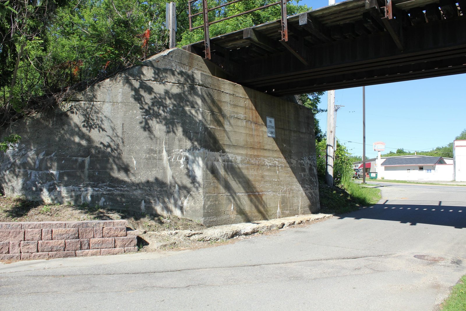 South abutment